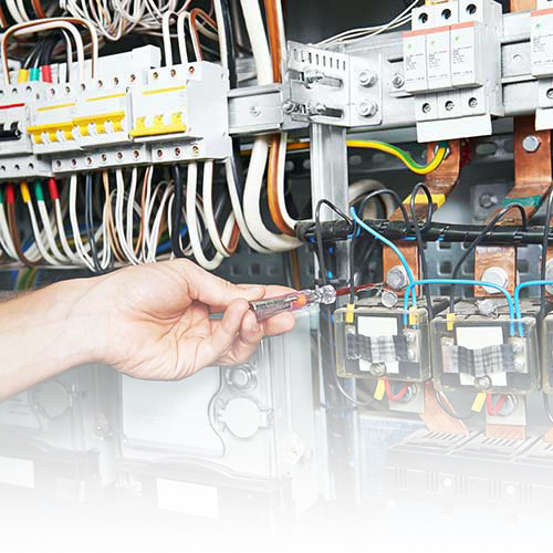 INSTALACIÓN ELÉCTRICA